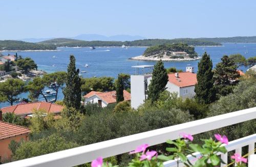 Krizna luka Hostel | Villa Zorana hostel
