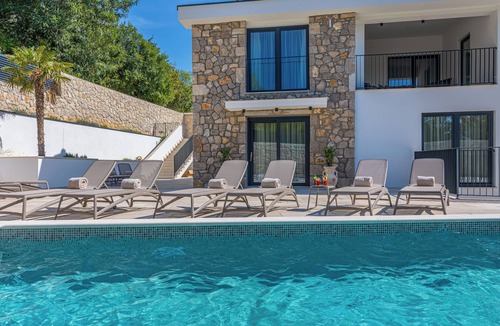 Bribir Villa | Villa21 Vinodol Hilltop Estate