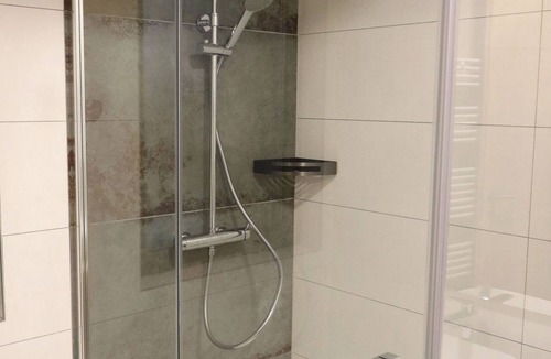 Aljmas Hotel | VINOTEL BRZICA ALJMAŠ