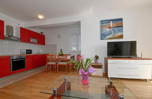 Ratac Apartment | Vlado