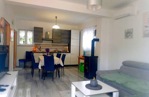 Suha Punta House | "Waldhaus" in der Nähe des Strandes by Interhome