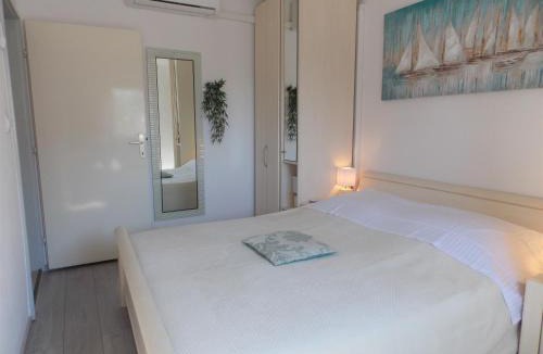Diklo Apartment | Warm Terrace Apartments