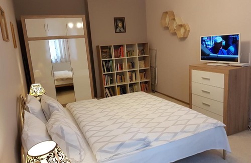 Brasov Old Town Apartment | Weiss26 Residence