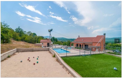 Municipality of Klis Villa | Welcoming 3-bedroom villa Marko in Brštanovo