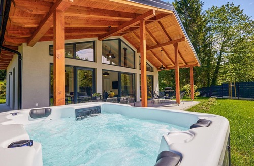 Bednja House | WELLNESS HOUSE BY THE LAKE