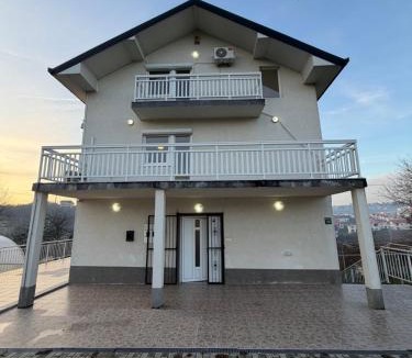 Ilidza Villa | White Villa Blažuj