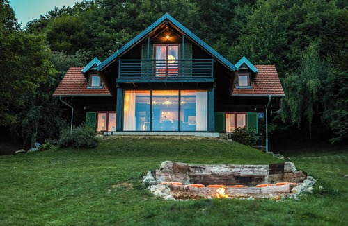 Breznik Plesivicki House | Wild Rose Samobor: Tranquil Holiday Home – Relax, Recharge, Enjoy Nature!