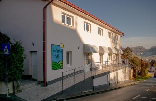 Desinic Hostel | Wine Hill Hostel