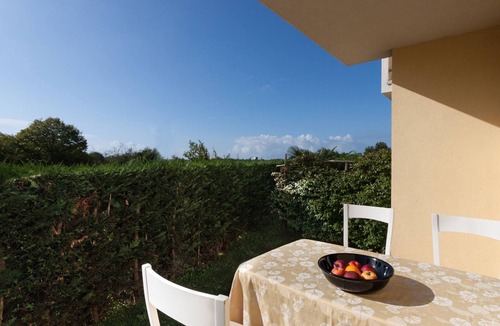 Monterol Apartment | Wohnung in Monterol mit Garten und Terrasse by Interhome