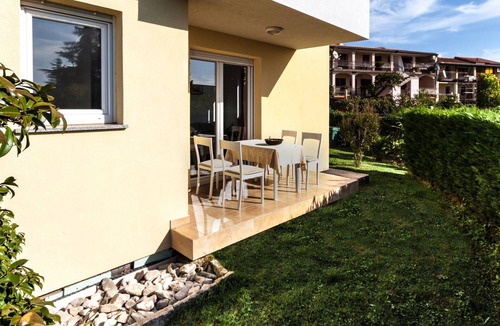 Monterol Apartment | Wohnung in Monterol mit Garten und Terrasse by Interhome