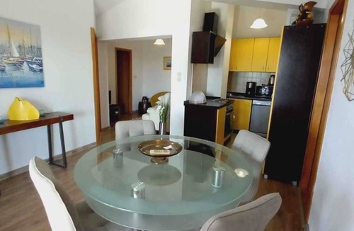 Ljubac Apartment | Wohnung mit Whirlpool by Interhome
