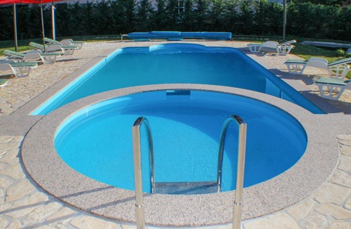 Dusina House | Wonderful private villa for 12 guests with WIFI, hot tub, private pool, A/C, TV and terrace