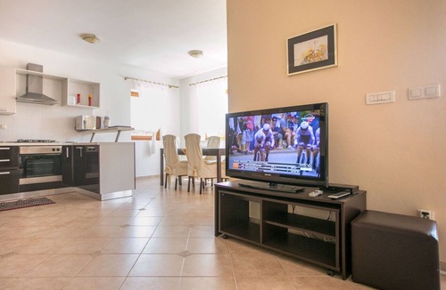 Buici House | Wonderful private villa for 10 people with A/C, private pool, WIFI, TV, terrace and pets allowed