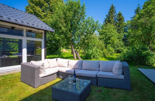 Fuzine House | Wonderful private villa for 8 people with A/C, hot tub, WIFI, private pool, TV and parking