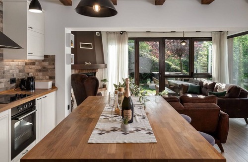 Fuzine Villa | Wonderful private villa for 8 guests with WIFI, hot tub, TV and patio