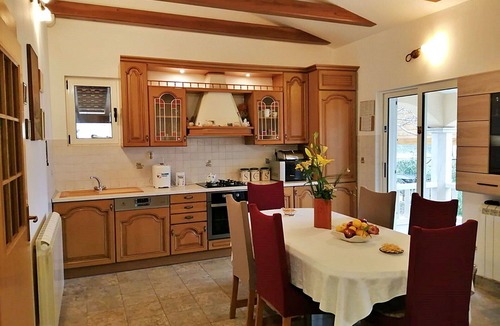 Rudine House | Wonderful private villa for 10 guests with private pool, A/C, WIFI, TV, terrace and pets allowed