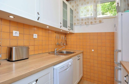 Businci House | Wonderful private villa for 7 guests with WIFI, A/C, TV, terrace and pets allowed