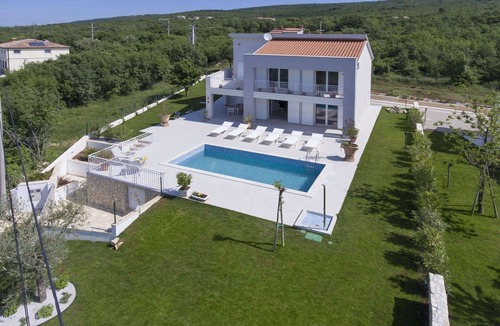 Stanisovi Villa | Wonderful private villa with A/C, private pool, WIFI, TV, terrace, pets allowed and panoramic view