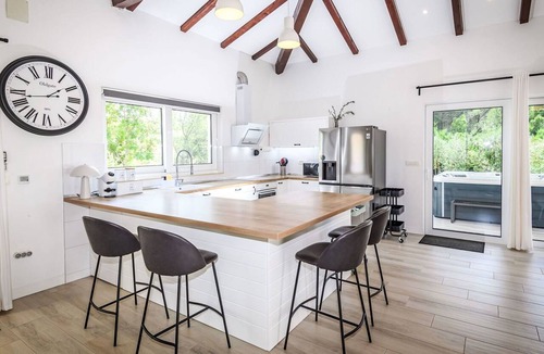 Sibenik House | Wonderful private villa with private pool, hot tub, A/C, WIFI, TV, terrace and pets allowed