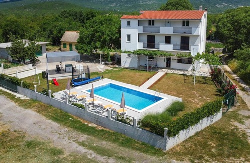 Dicmo House | Wonderful private villa with private pool, WIFI, A/C, TV, terrace, pets allowed and parking