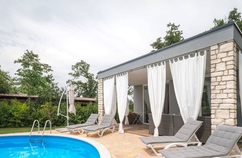 Radini House | Wonderful private villa with A/C, WIFI, private pool, TV, terrace, pets allowed and parking