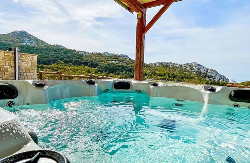 Karlobag House | Wonderful villa for 4 guests with WIFI, A/C and terrace