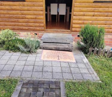 Breznik Plesivicki House | Wood & Hills Heritage Retreat with Private Spa