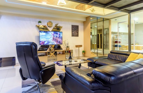 Novi Sad Apartment | Xspa apartment in prime location. 103m2 studio with sauna and jacuzzi.