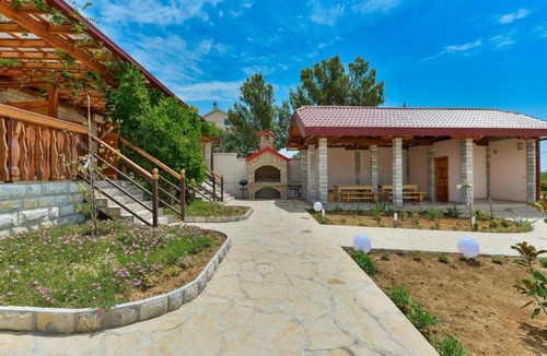 Kakma House | Xxl Holiday House Ana With Pool For 20 People