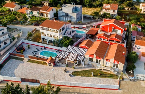 Sveti Filip i Jakov Villa | XXXL Villa Ancora with heated pool and jacuzzi, for 24 guests