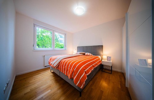 Novi Zagreb Apartment | Zagreb 169 - Loggia - Parking - 2 Bedroom - New - Apartment - Flexible Keybox Entry - Modern - Monthly Rent - WiFi