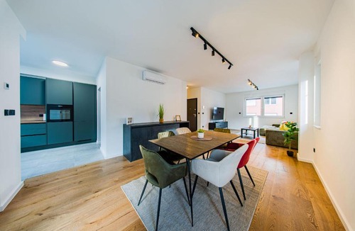 Zagreb Apartment | Zagreb 205 - 3 Bedroom - Parking - Two-level - New - Apartment - Flexible Keybox Entry - Modern - Monthly Rent - WiFi