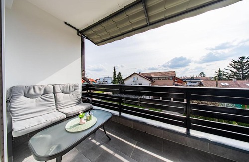 Velika Gorica Apartment | Zagreb 212 - Airport - 1 Bedroom - Balcony - New - Apartment - Loggia - Flexible Keybox Entry - Modern - Monthly Rent - WiFi