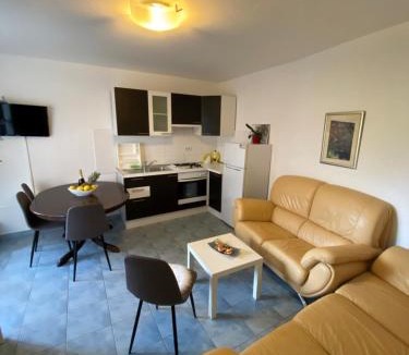 Baska Voda Apartment | Zara 2
