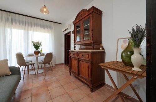 Businci Apartment | Zen Garden Sew View Apartment
