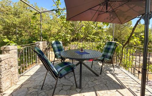 1 Bedroom Lovely Apartment In Pinezici