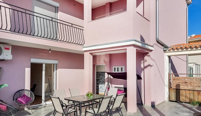 1 bedroom lovely home in Labin in Labin