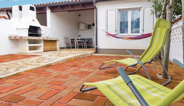 1 bedroom luxurious home in Barbariga in Barbariga