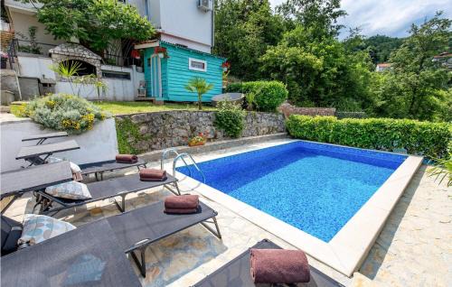2 Bedroom Amazing Apartment In Matulji