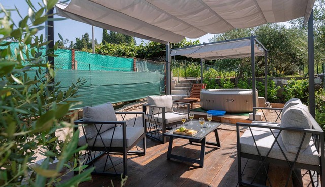 2 bedroom beautiful apartment in Peracko Blato