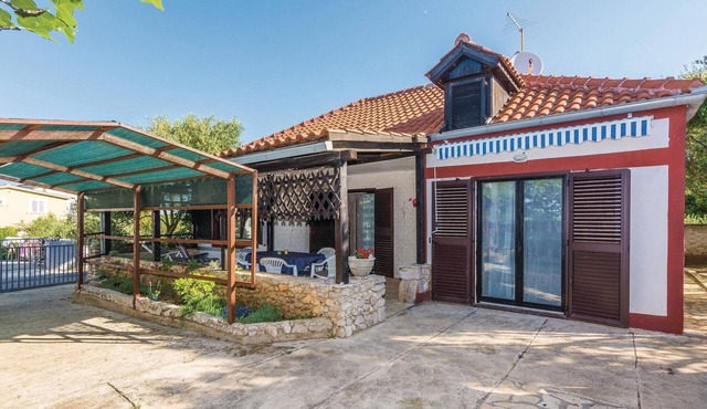 2 bedroom beautiful home in Privlaka