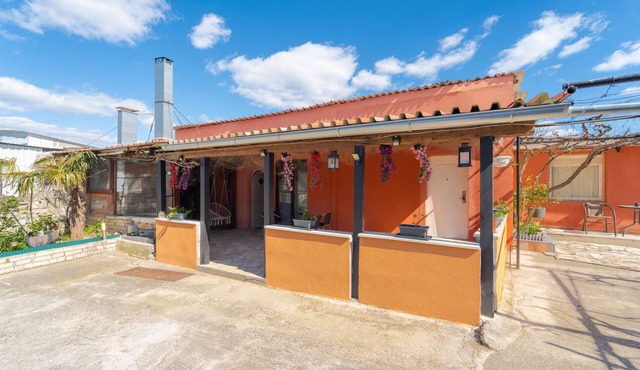 2 bedroom cozy apartment in Benkovac