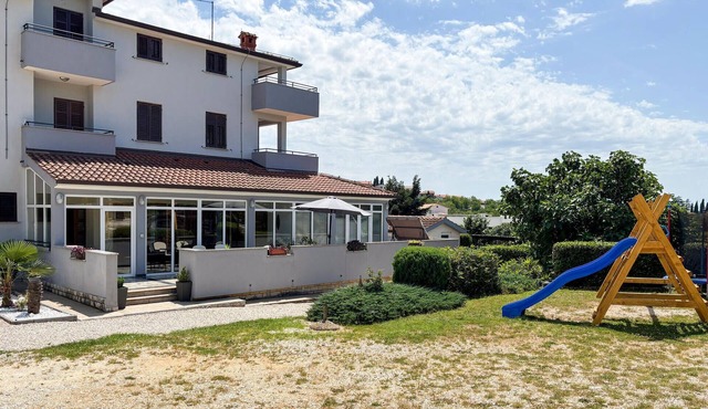 2 bedroom cozy apartment in Zminj