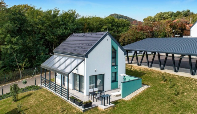 2 bedroom cozy home in Margecan