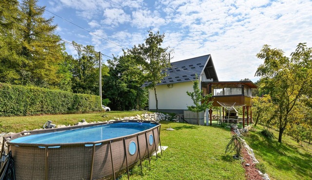 2 bedroom nice home in Vinica Breg