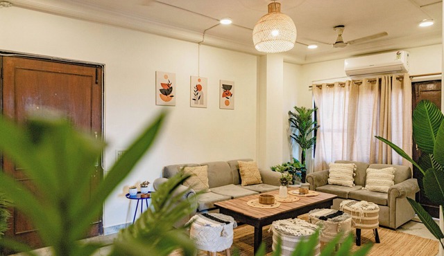 2BHK Jewel by Hauz Khas Fort in New Delhi