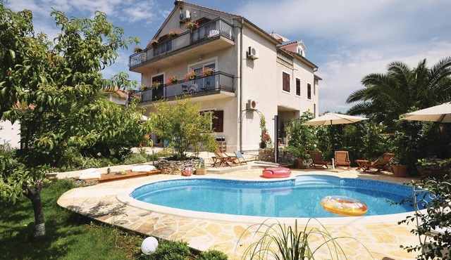 3 bedroom beautiful apartment in Vodice