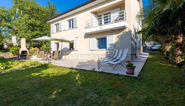 3 bedroom pet friendly home in Malinska in Malinska