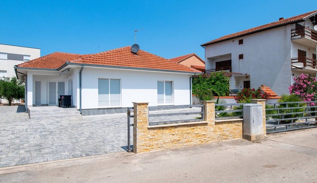 3 bedroom stunning home in Vodice