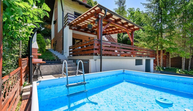 3 bedroom stunning home in Harina Zlaka